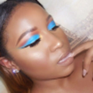 Meet your Posher, Mae'